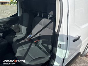 Peugeot Partner PARTNER PRO PLUS1.5 HDI 100 65 - Image 4