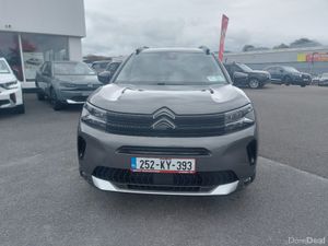 Citroen C5 Aircross PLUS PACK BLUE HDI - Image 2