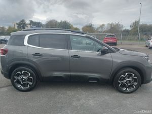 Citroen C5 Aircross PLUS PACK BLUE HDI - Image 2
