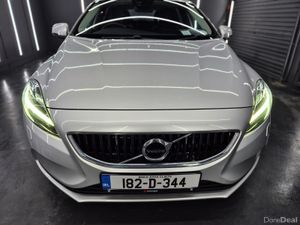 Volvo V40 2018 - Image 2