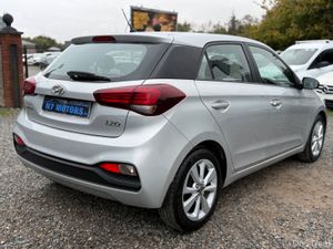 2020 Hyundai i20  1.2 CLASSIC - Image 3