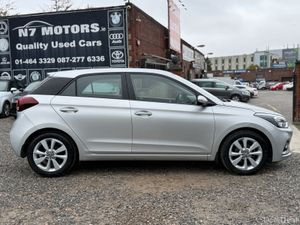 2020 Hyundai i20  1.2 CLASSIC - Image 2