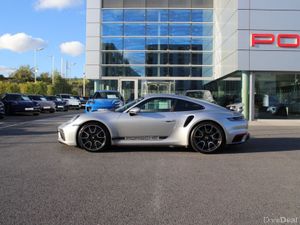 Porsche 911 Turbo S - Image 3