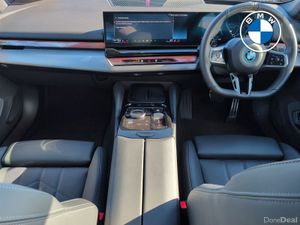 BMW 5-Series 530e M Sport - Image 4
