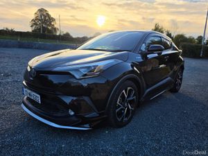 Toyota CHR 1.8 hybrid ( new 2 year NCT and tax) - Image 2