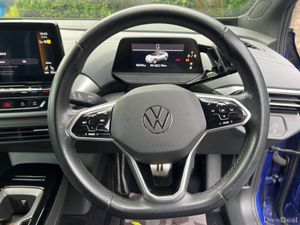 Volkswagen ID.4 PURE 52KWH // APPLE CARPLAY/ANDROI - Image 4