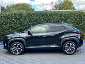 Toyota Yaris Cross Z-SPEC 1.5 HYBRID AUTO // HALF - Image 3