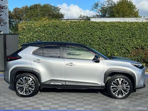 Toyota Yaris Cross Z-SPEC 1.5 HYBRID AUTO // HALF - Image 2