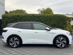 Volkswagen ID.4 GTX 77KWH 299BHP // DIAMOND CUT AL - Image 2