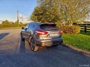 Nissan Qashqai Diesel (NCT TESTED AND TAXED)!!! - Image 4