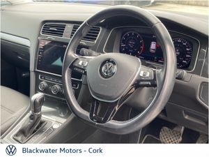 Volkswagen Golf 1.2TSI 110BHP COMFORTLINE AUTOMATI - Image 4