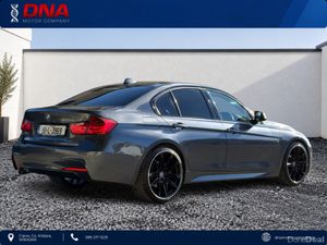 BMW 3-Series 320D - MSPORT - MANUAL - Image 4