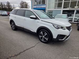 Peugeot 5008 Allure 1.5 Blue HDI 130 6.2 4D - Image 3
