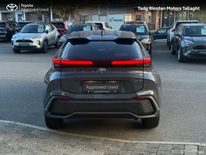 Toyota C-HR PHEV SPORT *Delivery Milage* - Image 4