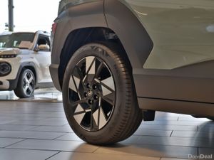 Hyundai KONA 1.6 HYBRID Elegance Auto PRE REG SALE - Image 3