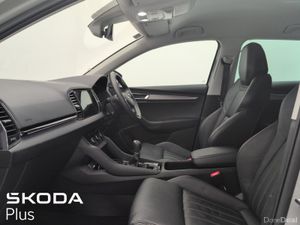 Skoda Karoq STYLE 1.0TSI 110HP *REAR CAMERA*KEYLES - Image 4