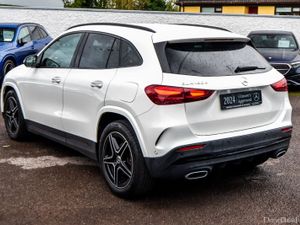 Mercedes-Benz GLA 180d AMG Night Pack Auto - Image 4