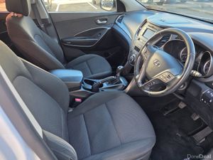 Hyundai Santa Fe 2.2 CRDi 7-Seat Comfort 2WD - Image 3