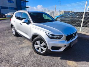 Volvo XC40 2019 D3 5dr, Full service History - Image 3