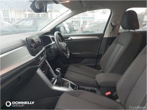 Volkswagen T-roc 1.5 TSI Match 5dr - Image 3