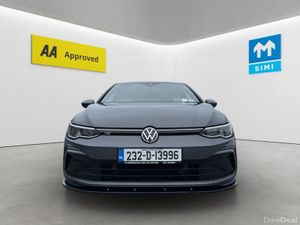 Volkswagen Golf 1.5 TSI 130HP R-Line - Manual - Image 2