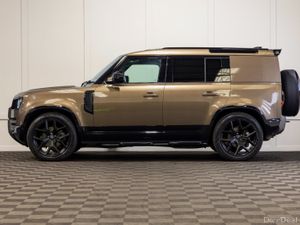 242 Land Rover Defender X-Dyn. 3 Seat Commercial - Image 3