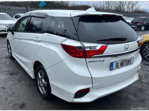 Honda Shuttle 1.5L Petrol-Hybrid Estate Automatic - Image 4