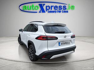 Toyota Corolla Cross 1.8 HYBRID Z, ULTRA Low Milea - Image 3