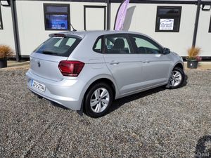 Volkswagen Polo TRENDLINE 1.0 MANUAL 5SPEED 80HP 5 - Image 2