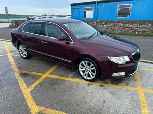 Skoda Superb 1.6 Tdi 2012 - Image 2