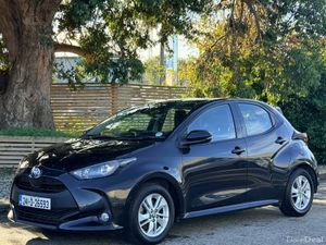 2024 Toyota Yaris..ONE OWNER..IRISH CAR - Image 2