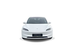 Tesla Model 3 2024 - Image 2