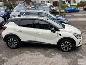Renault Captur S-Edition New Shape - Image 2