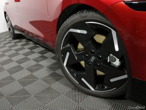Hyundai IONIQ 6 Platinum 84 KwH Top Spec EV Saloon - Image 4