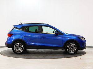 *17* 2024 SEAT Arona 1.0tsi pa auto - Image 3