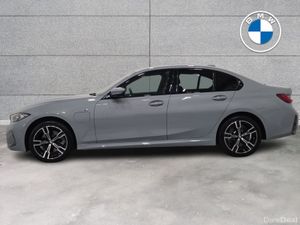 BMW 3-Series 330e M Sport - Image 4