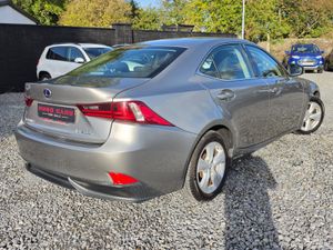 142 Lexus IS300 Hybrid/New NCT/Warranty - Image 3