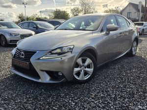 142 Lexus IS300 Hybrid/New NCT/Warranty - Image 4
