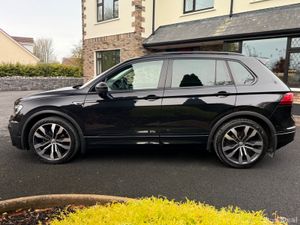Top Spec 202 Volkswagen Tiguan R Line Auto! - Image 4