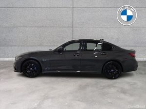 BMW 3-Series 330e M Sport Pro Edition - Image 4