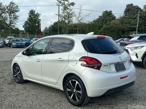 Peugeot 208 5D ALLUR 1.2L Petrol Automatic - Low m - Image 4