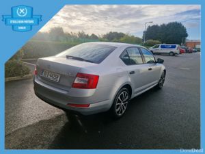 Skoda Octavia / 2016 / 1.6 DIESEL / MANUAL - Image 4