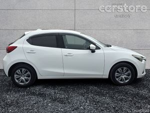 Mazda Demio 15S - Image 2