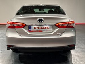 Toyota Camry 2.5 HYBRID AUTOMATIC - CRUISE CONTROL - Image 4