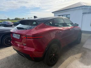 Jaguar E-Pace 19MY 2.0 D150PS Chequered FL 5 - Image 4
