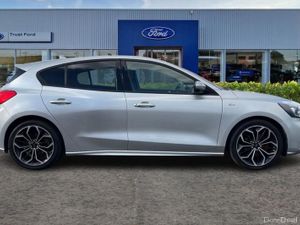 Ford Focus 1.0 EcoBoost 125 ST-Line X 5dr - Image 3