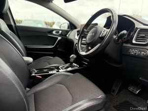Kia XCeed 1.6 Plug In Hybrid - Image 2