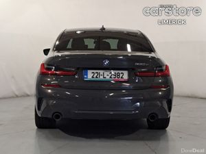 BMW 3-Series 330e M Sport Pro Edition Auto - Image 4