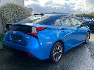 Toyota Prius TOURING S AUTOMATIC HYBRID 1.8 PETROL - Image 4