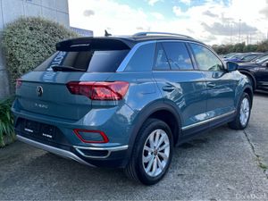 Volkswagen T-Roc STYLE AUTOMATIC 2.0 DIESEL //VERY - Image 4